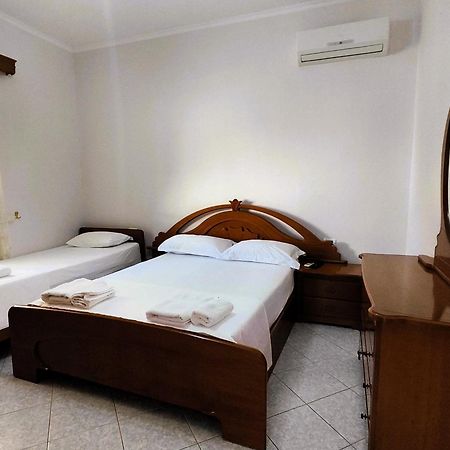 Hola Rooms Ksamil Eksteriør billede