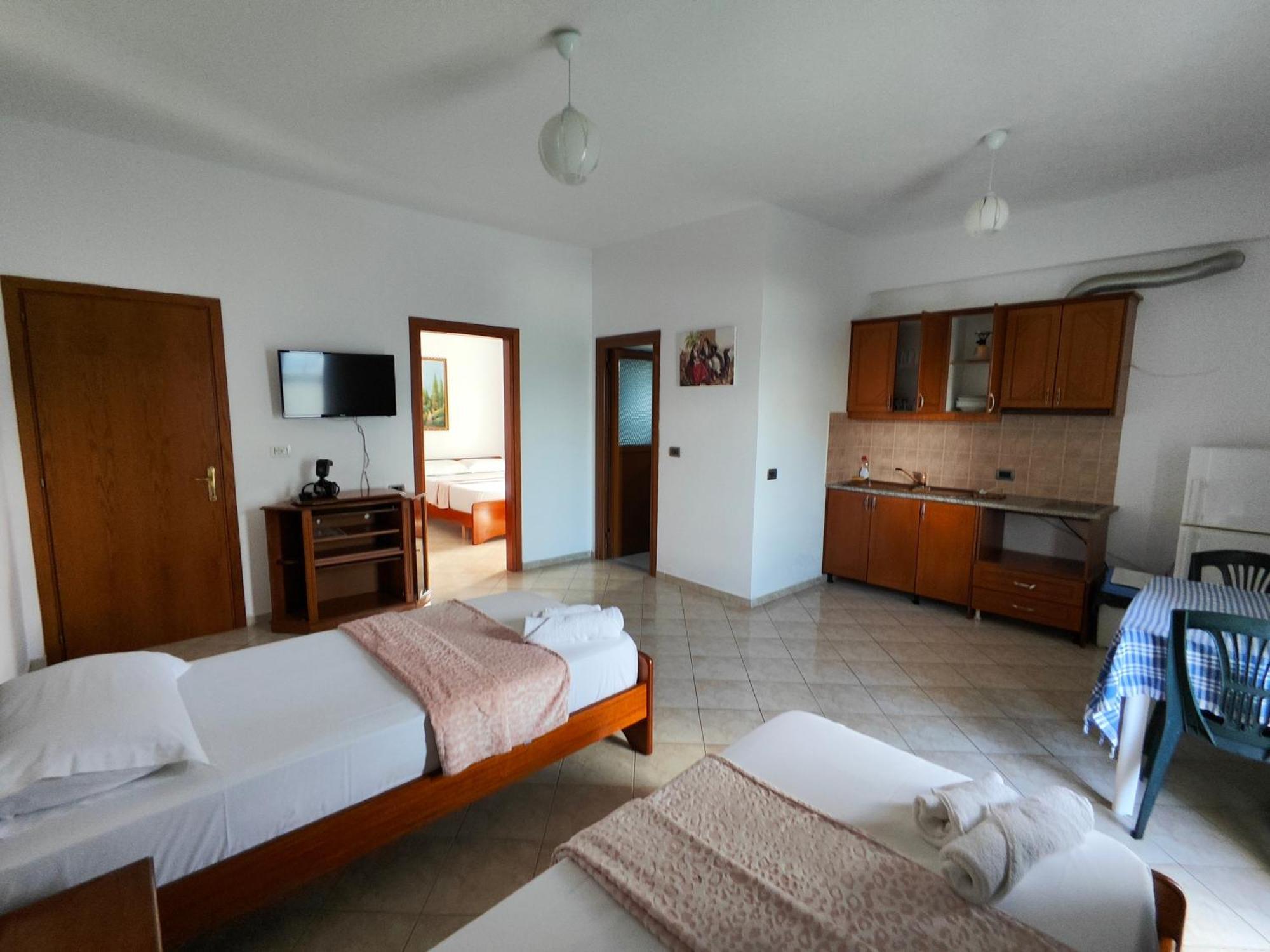 Hola Rooms Ksamil Eksteriør billede